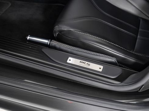 Used 2011 Aston Martin DBS Coupe RWD image 24
