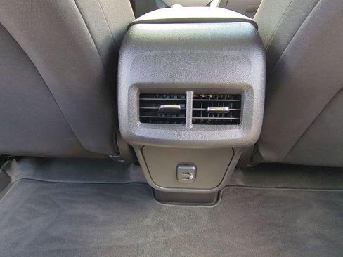 Certified 2024 Chevrolet Equinox LS w/ LS Convenience Package image 20