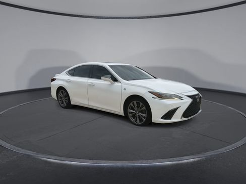 Used 2019 Lexus ES 350 F Sport w/ Accessory Package FWD image 2