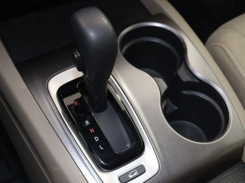 Used 2020 Honda Pilot EX image 7