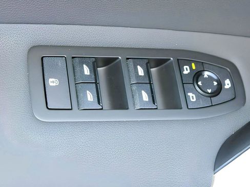 New 2026 BMW iX xDrive60 w/ Premium Package image 13