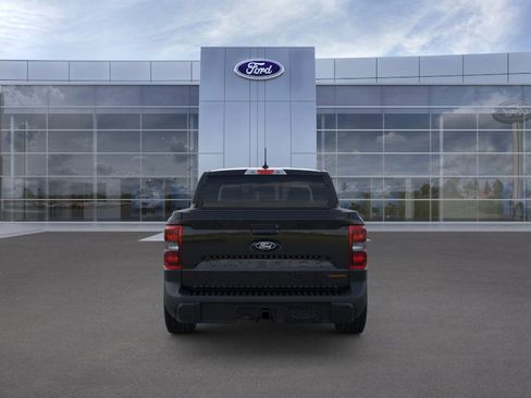 New 2025 Ford Maverick Tremor image 5