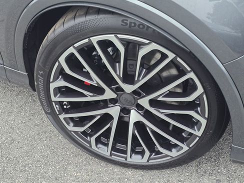 New 2026 Audi SQ7 Premium Plus AWD/4WD image 31
