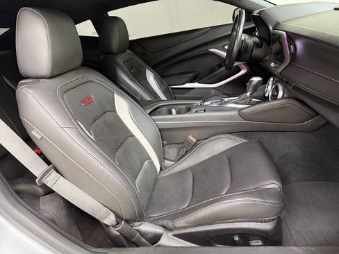 Used 2022 Chevrolet Camaro SS RWD image 24