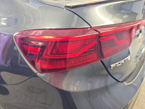 Used 2021 Kia Forte GT-Line w/ GT-Line Premium Package FWD image 34