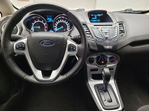 Used 2016 Ford Fiesta SE FWD image 22