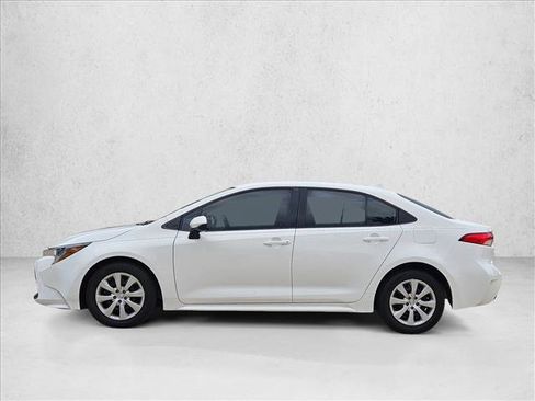 Used 2024 Toyota Corolla LE FWD image 8