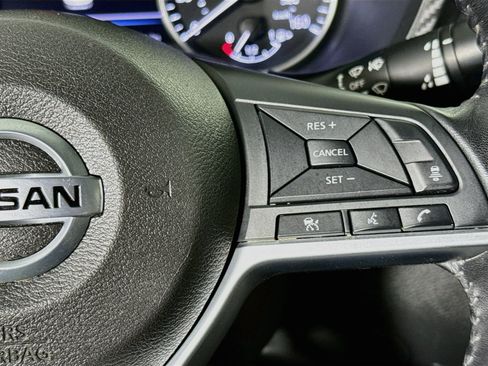 Used 2020 Nissan Sentra SV FWD image 10