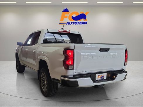 Used 2024 Chevrolet Colorado LT image 3