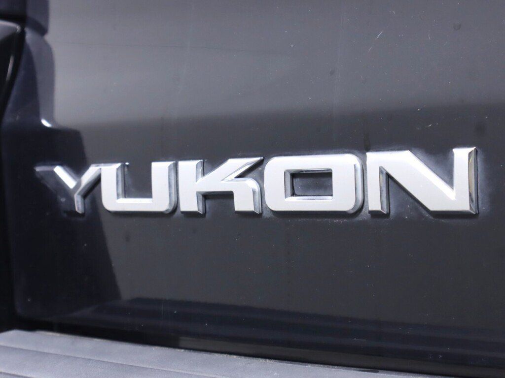 Used 2019 GMC Yukon Denali w/ Open Road Package RWD image 41