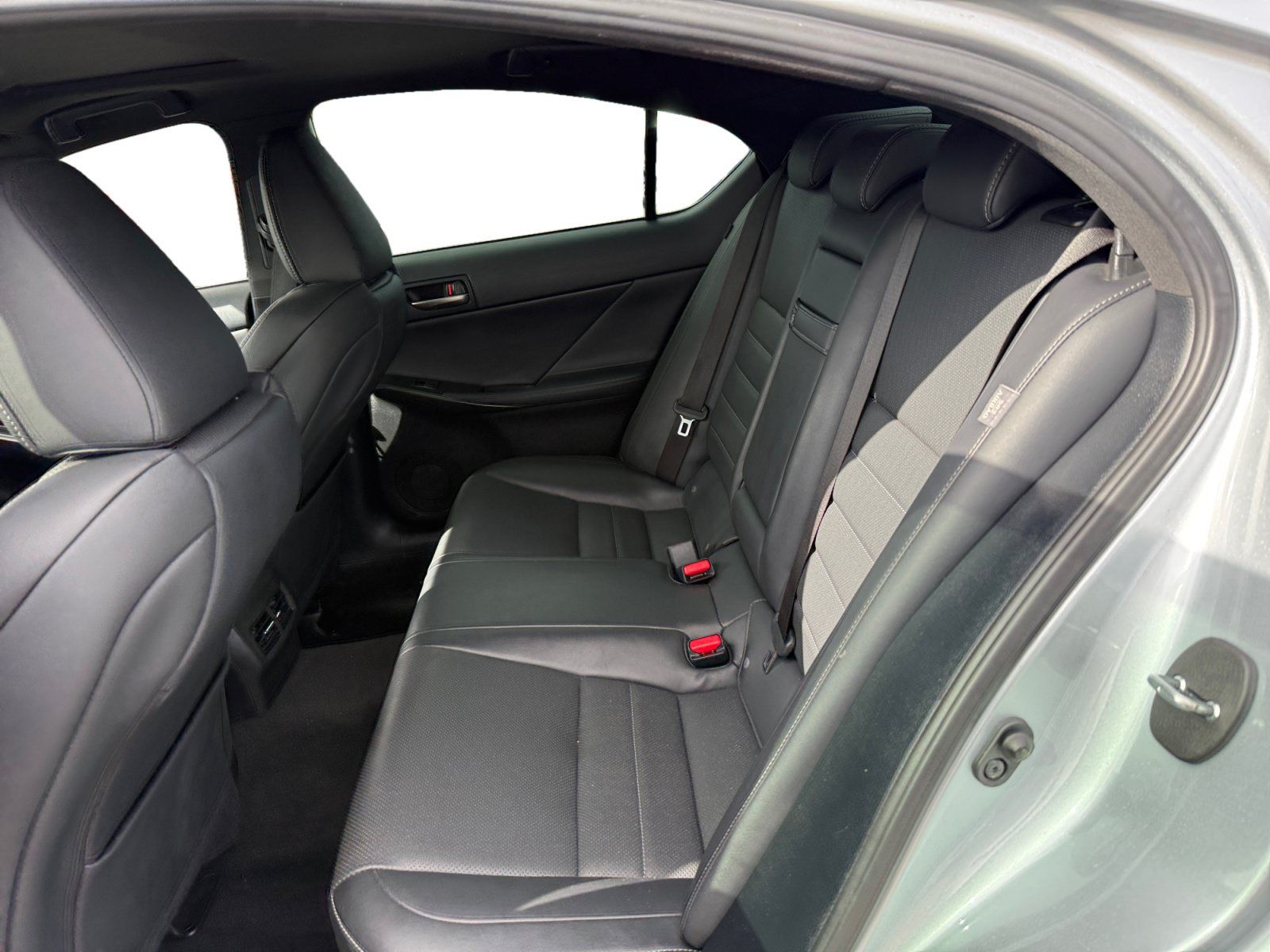 Used 2022 Lexus IS 350 F Sport w/ Accessory Package RWD image 16
