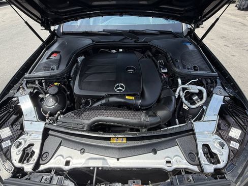Used 2023 Mercedes-Benz E 350 4MATIC Sedan image 28