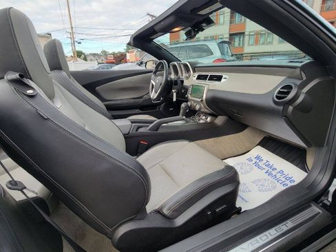 Used 2015 Chevrolet Camaro SS w/ RS Package RWD image 27