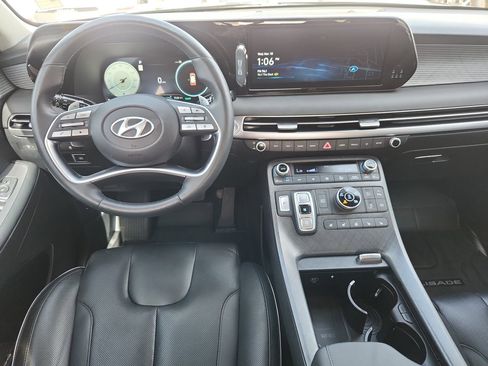 Used 2023 Hyundai Palisade Limited w/ Cargo Package image 17