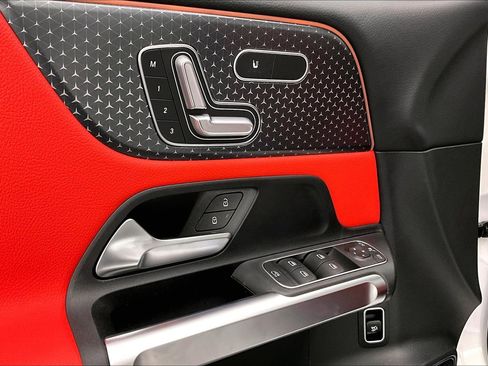 New 2026 Mercedes-Benz GLB 35 AMG 4MATIC image 14