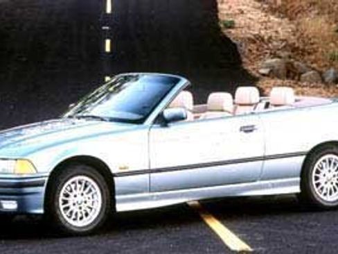 Used 1999 BMW 323i Convertible image 1