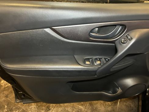 Used 2020 Nissan Rogue Sport S AWD/4WD image 21