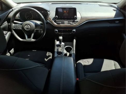 Used 2023 Nissan Altima 2.5 SV AWD/4WD image 21