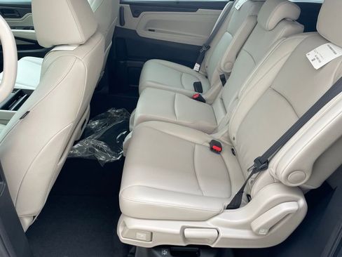 New 2026 Honda Odyssey EX-L image 11