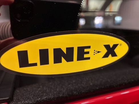 Certified 2024 Chevrolet Silverado 1500 LT w/ Z71 Off-Road Package image 20