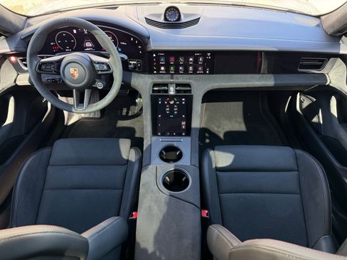 Certified 2025 Porsche Taycan GTS image 13