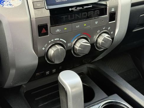 Used 2020 Toyota Tundra SR5 w/ SR5 Leather Package RWD image 27