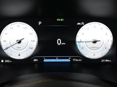 Used 2023 Hyundai Santa Fe Limited AWD/4WD image 20