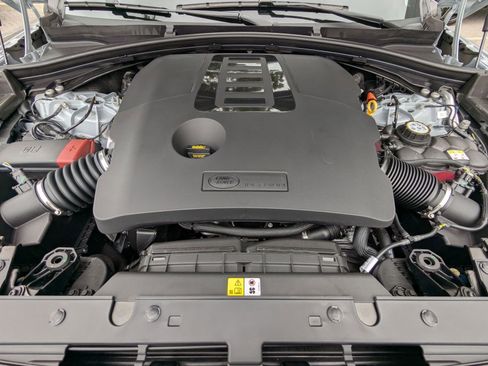 New 2026 Land Rover Range Rover Velar Dynamic SE image 18