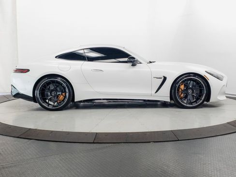 Used 2025 Mercedes-Benz AMG GT 63 S image 32