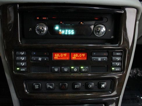 Used 2002 Bentley Arnage T image 21