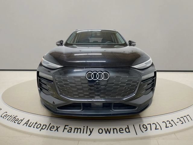 Used 2025 Audi Q6 e-tron Premium w/ Convenience Package RWD image 8