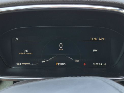 Used 2020 Lincoln Continental w/ Premium Package FWD image 24