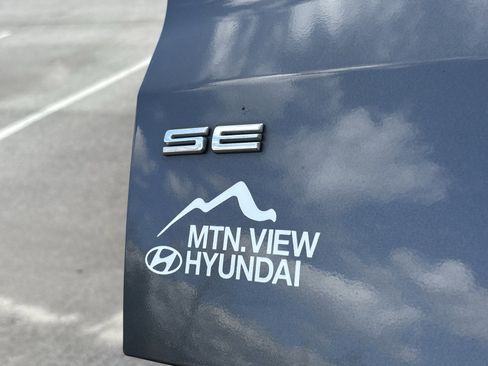 Used 2022 Ford Escape SE w/ Convenience Package image 25