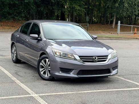 Used 2015 Honda Accord LX image 4