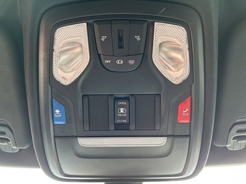 Used 2022 RAM 1500 Big Horn image 17