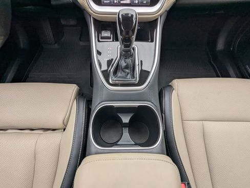 Used 2023 Subaru Outback Limited w/ Popular Package #2 image 23