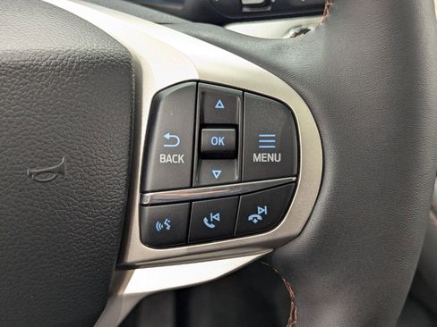 New 2026 Ford Explorer Active w/ Active Comfort Package image 25