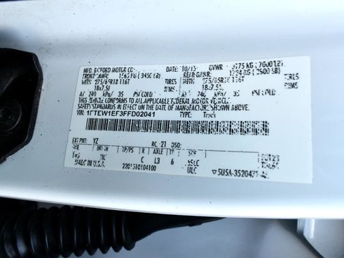 Used 2015 Ford F150 Lariat image 47