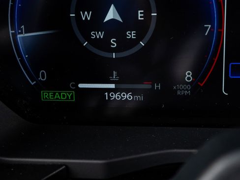 Used 2025 Toyota Land Cruiser w/ Premium Package image 18