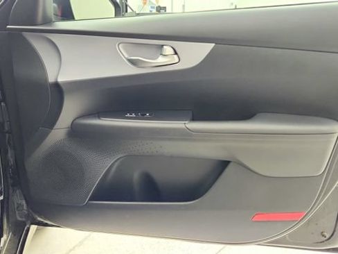 Used 2024 Kia Forte LXS FWD image 22