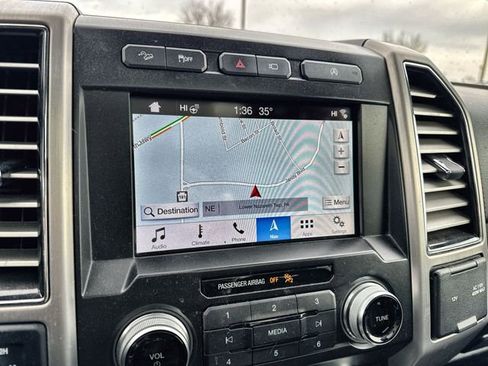 Used 2019 Ford F150 Platinum w/ Equipment Group 701A Luxury image 18