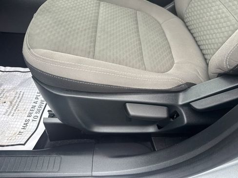 Used 2022 Ford Escape SE w/ Cold Weather Package image 26