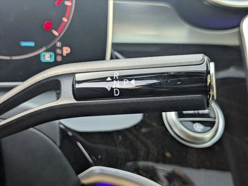 Used 2025 Mercedes-Benz C 300 Sedan image 12