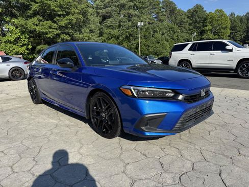 Used 2023 Honda Civic Sport image 16