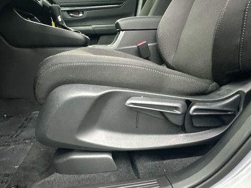 New 2026 Honda CR-V LX image 10