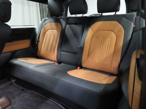 Used 2023 Land Rover Defender 90 X image 10