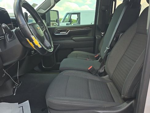 Used 2024 Chevrolet Silverado 3500 LT w/ All Star Edition AWD/4WD image 5
