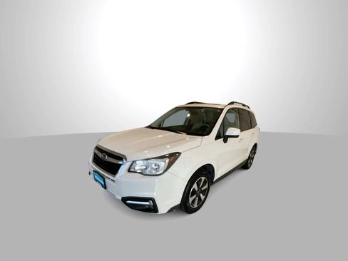Used 2018 Subaru Forester 2.5i Premium AWD/4WD image 4