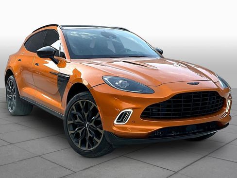 Used 2021 Aston Martin DBX AWD/4WD image 3