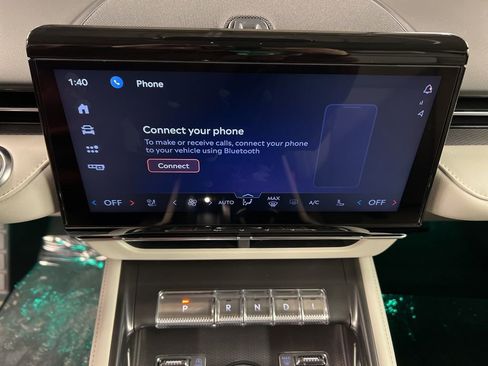 New 2026 Lincoln Nautilus Premier image 11